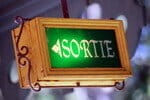 フランスにある「sorte」という言葉が掲げられた緑色の看板。
キーワード: フランス