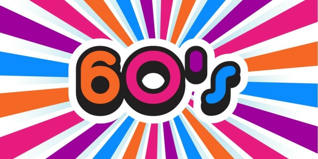 フランスをイメージしたカラフルな背景に60'sの文字。